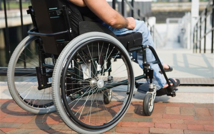 В Азербайджане утвержден новый перечень видов средств реабилитации для лиц с инвалидностью