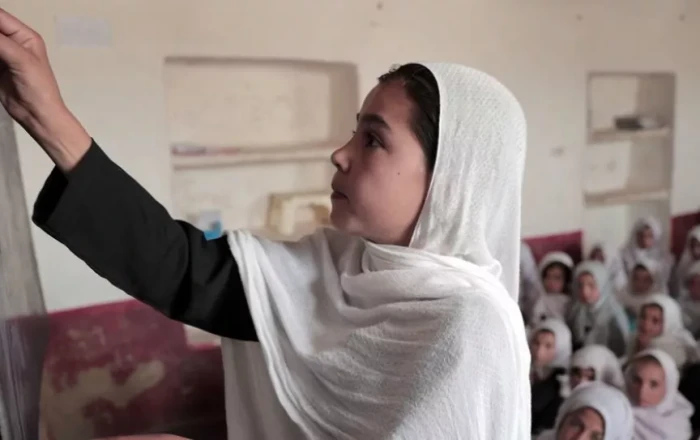 Taliban minister flees Afghanistan after criticising ban on girls' education