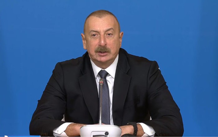 “Hərənin arxasında, böyük bir dayı var”