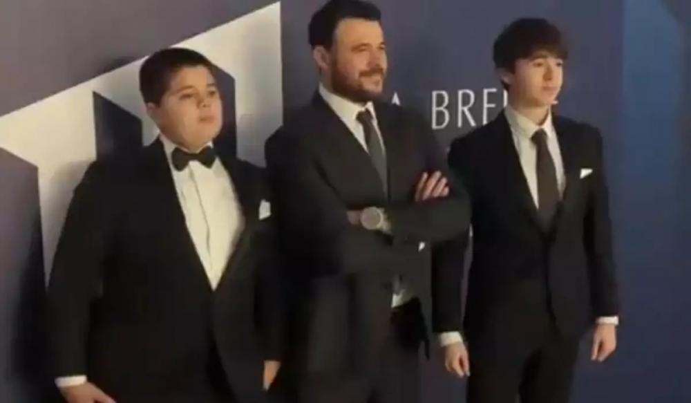 Emin Ağalarov oğulları ilə - <span class="qirmizi">VİDEO</span>
