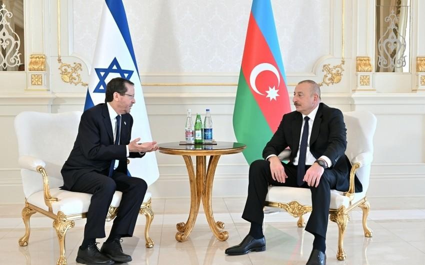 В Баку состоялась встреча президентов Азербайджана и Израиля один на один<span class="qirmizi"></span>