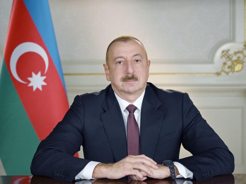 Sloveniyanın dövlət başçısı Prezident İlham Əliyevi təbrik edib<span class="qirmizi"></span>