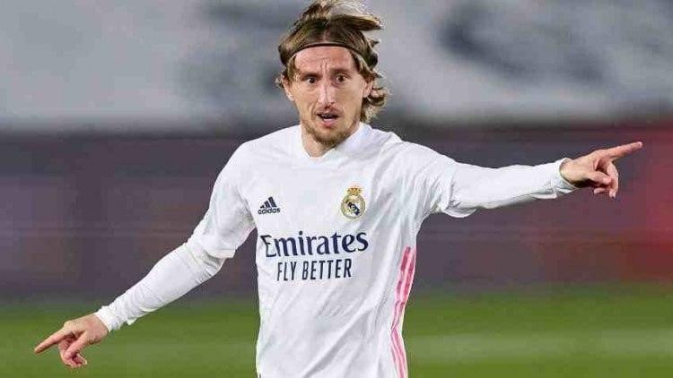 Benzemadan sonra bu futbolçu da “Real”dan GEDİR<span class="qirmizi"></span>