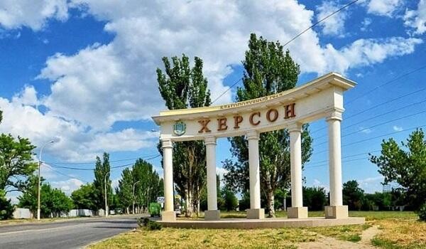 В Херсоне ввели запрет на купание и вылов рыбы