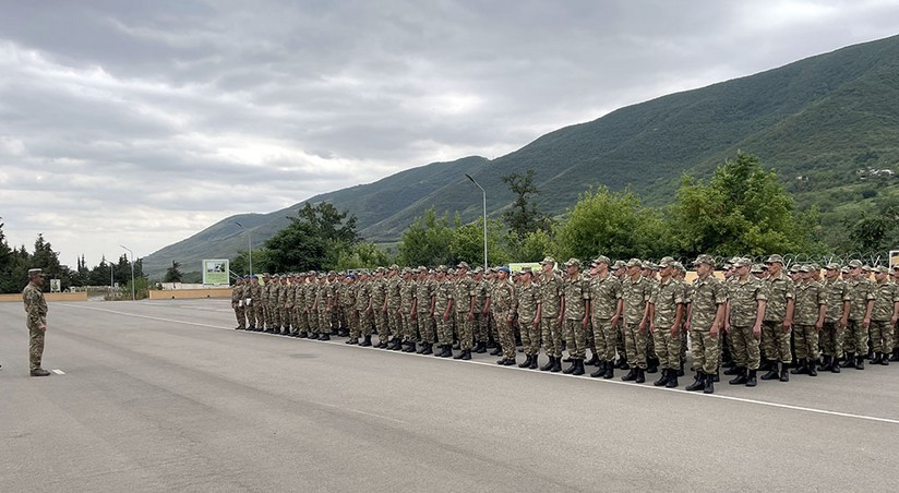 Azərbaycan Ordusunda hərbi vəzifəlilərlə təlim toplanışı davam edir<span class="qirmizi"></span>