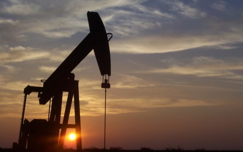 Цены на нефть поднялись на рисковых настроениях рынка<span class="qirmizi"></span>