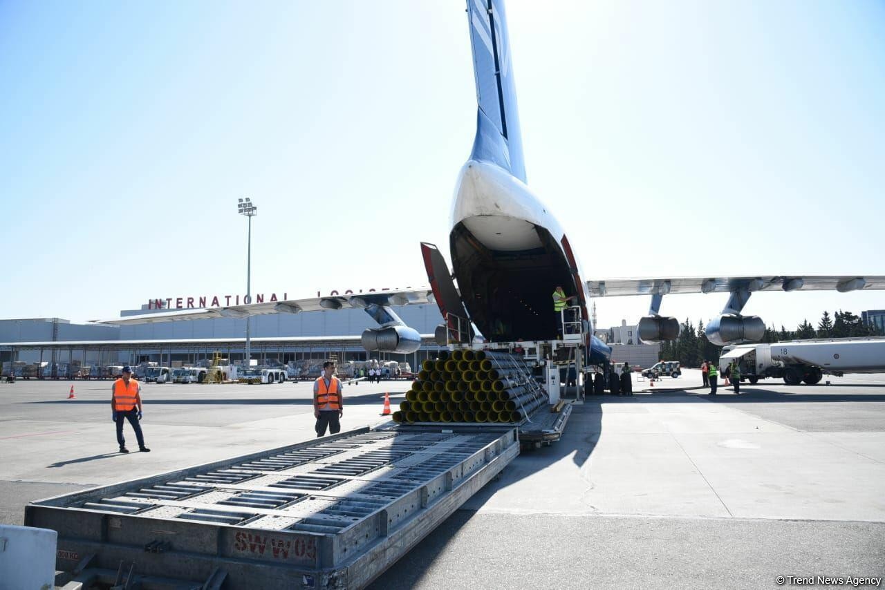 Азербайджан протянул руку помощи Украине - ФОТО<span class="qirmizi"></span>