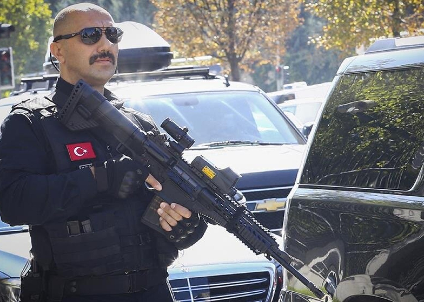 Türkiyədə dövlət çevrilişinə cəhdlə bağlı axtarış aparılıb<span class="qirmizi"></span>
