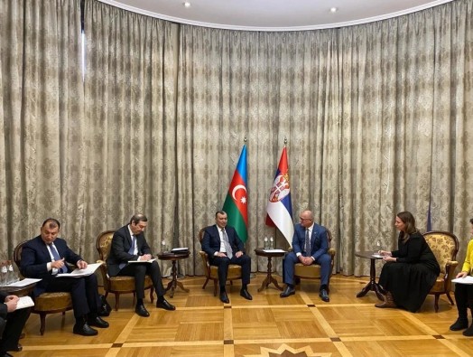 Баку и Белград обсудили поставки газа и прямые рейсы