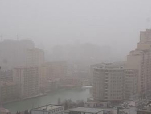 В Баку пыли в воздухе больше нормы
