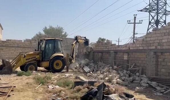 В Гёйгёле предотвращено незаконное строительство