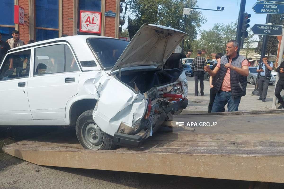 Gəncədə zəncirvarı qəza olub, xəsarət alanlar var