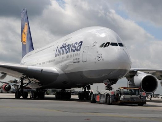 Lufthansa возобновляет полеты на Ближний Восток