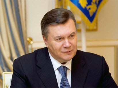 Putin Belarusdadır, Yanukoviç də getdi