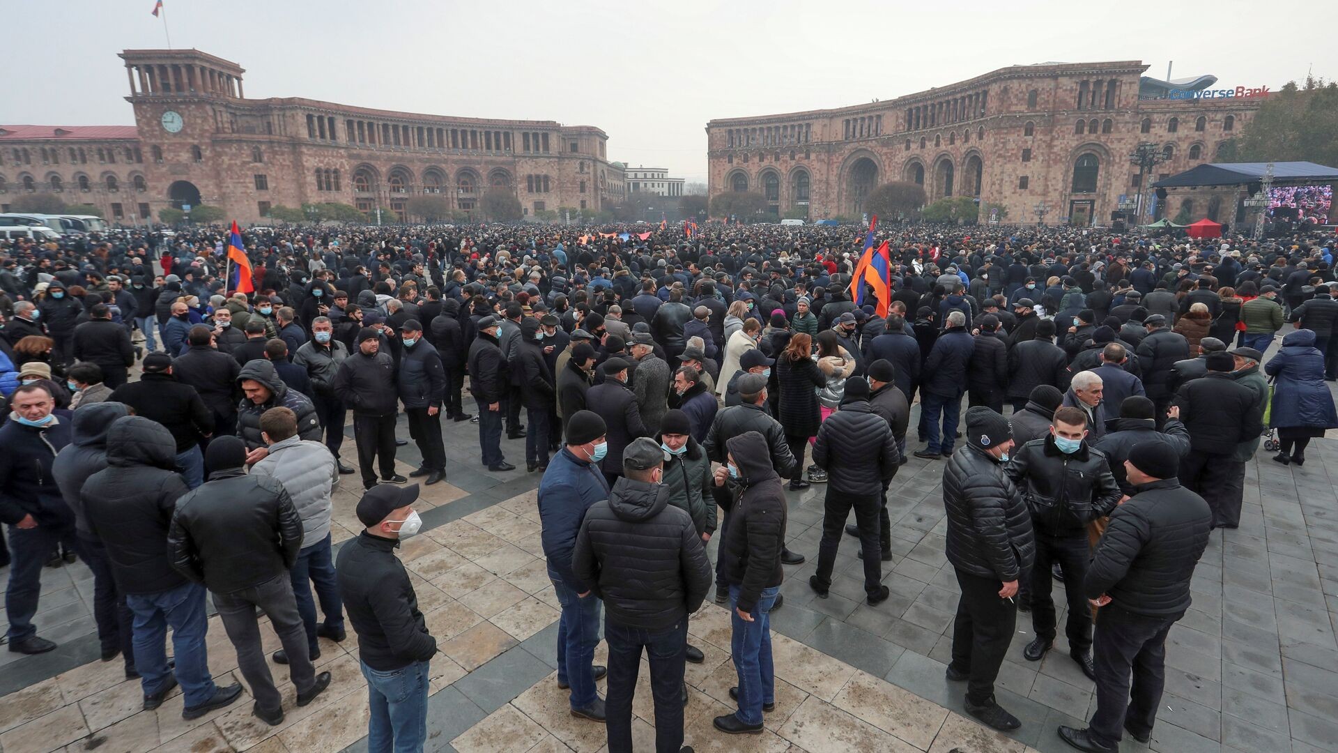 Оппозиция собрала в Ереване многотысячный митинг