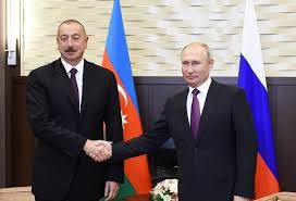 Путин поздравил азербайджанский народ с Днем Независимости