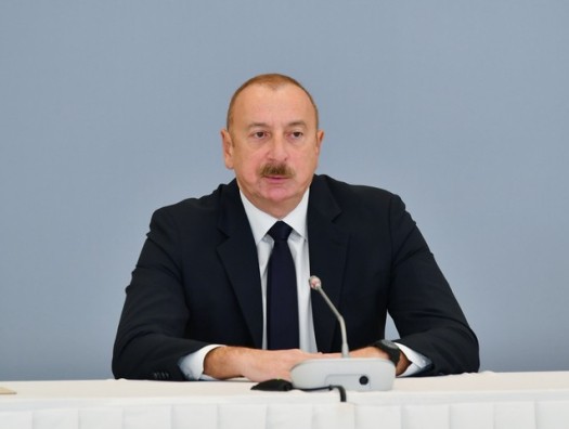 Ильхам Алиев на Всемирном форуме в Баку
