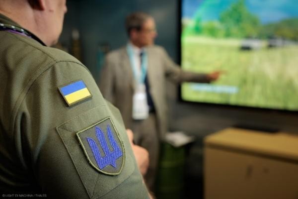 Французская Thales подписала с Украиной три соглашения в сфере вооружения