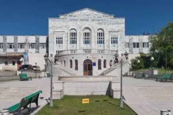 В Карабахском университете объявлены вакансии
