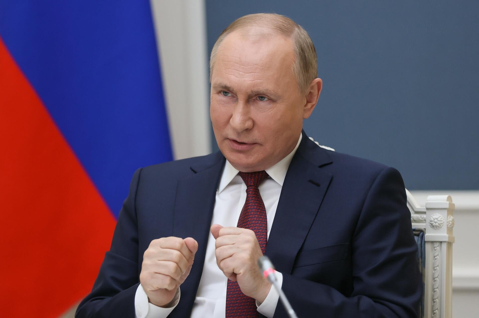 Putin qorxuya düşdü, Qərb isə "yatır"
