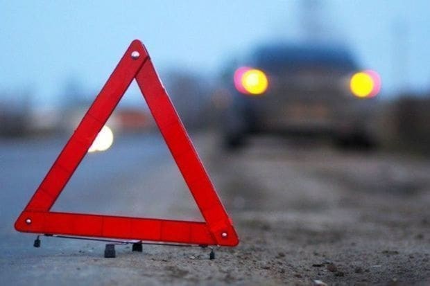 Tovuzda daşla dolu yük maşını aşdı -