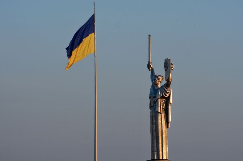 На Украине задержали чиновников за кражу денег для армии