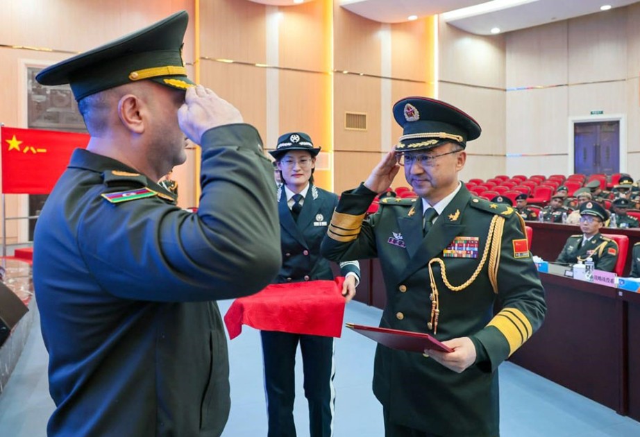 Azerbaijan Army's serviceman graduated from Chinese Army Command College with honors