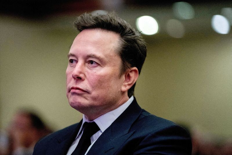 Маск лишил минобразования США контрактов почти на $1 млрд