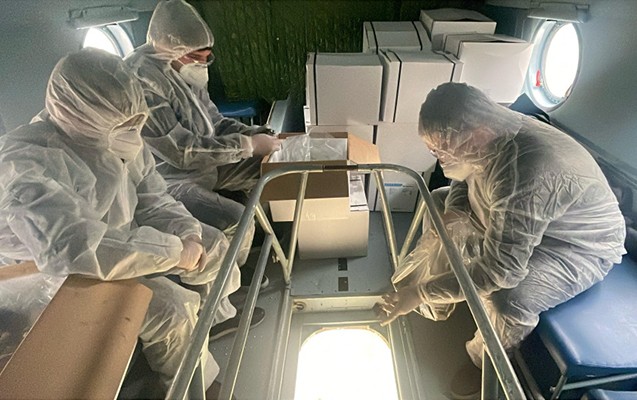 FHN helikopteri ilə vəhşi heyvanların peyvəndləməsi aparıldı -
