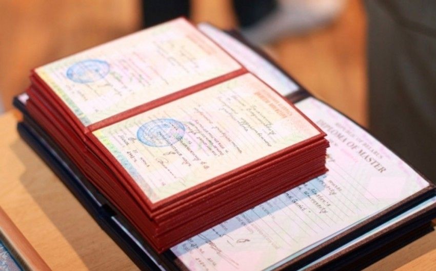 Qırmızı diplomun xüsusi üstünlükləri varmı? -