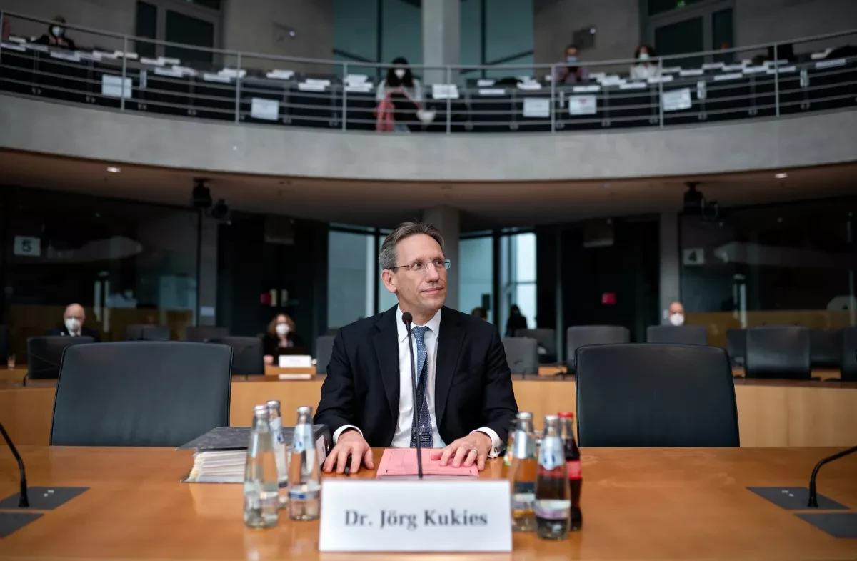 Germany calls for negotiations as US threatens tariffs on EU imports