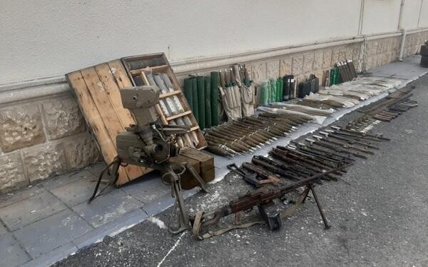 Bakının iki rayonunda silah-sursat aşkarlandı