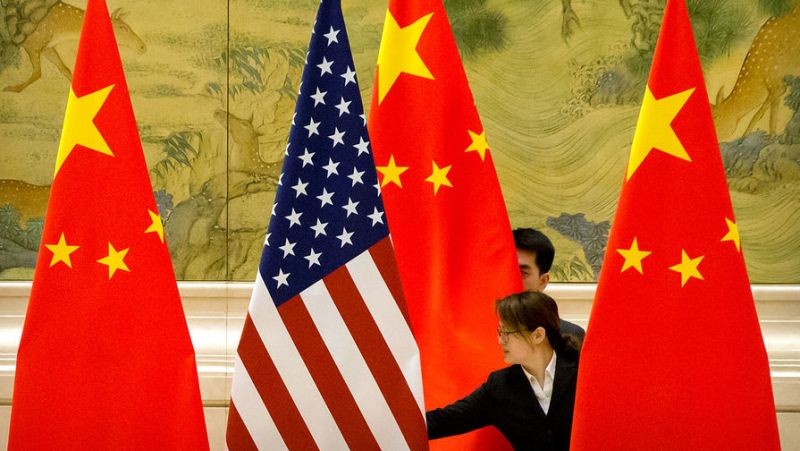 США пригрозили Китаю пошлинами до 245%