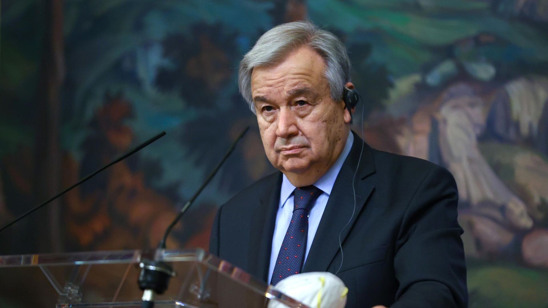 Quterreş Hindistan və Pakistan liderlərini qarşıdurmadan çəkinməyə çağırıb