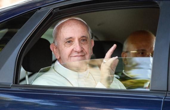 Pope’s ring to be destroyed