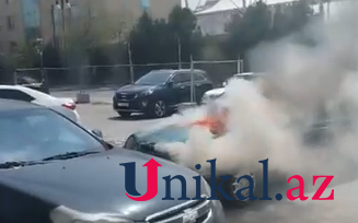 Bakıda üç avtomobil yandı -