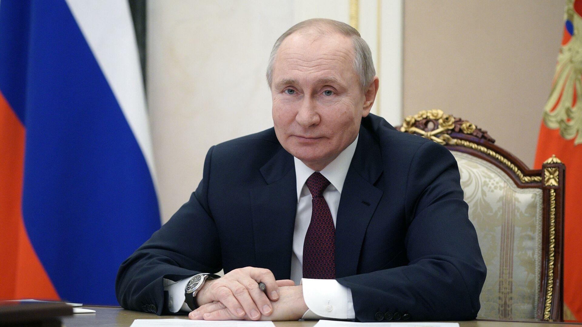Russia's president considers potential successor, says final decision up to citizens