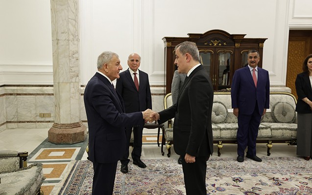 Bayramov İraq Prezidenti ilə görüşdü -