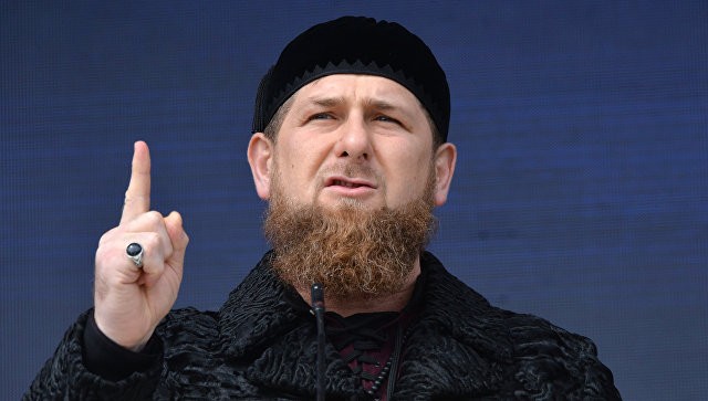 Kadırov atasından yazdı: Yoxluğunu hiss edirəm