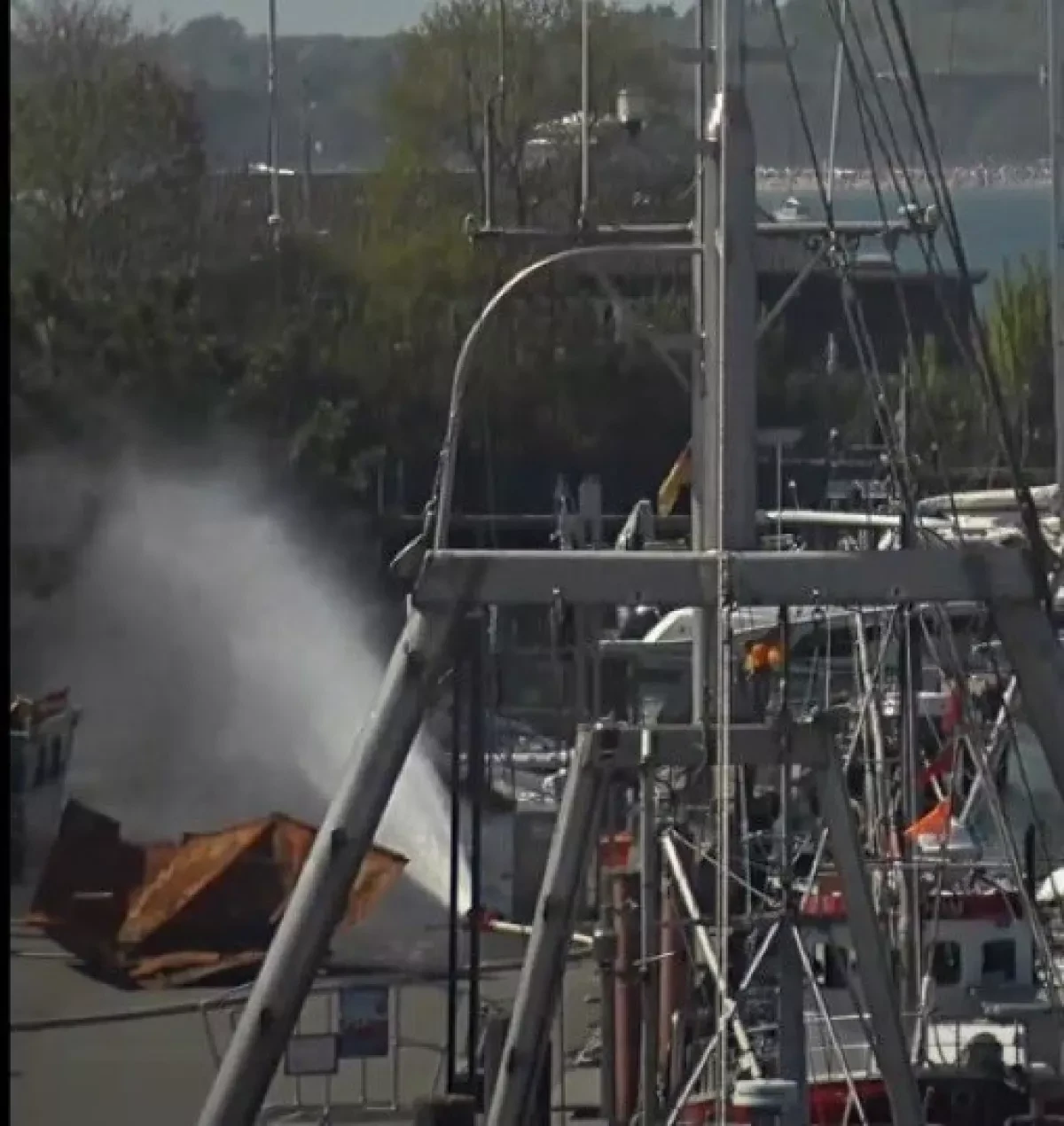 Small fishing harbor in Germany rocked by violent explosion VIDEO