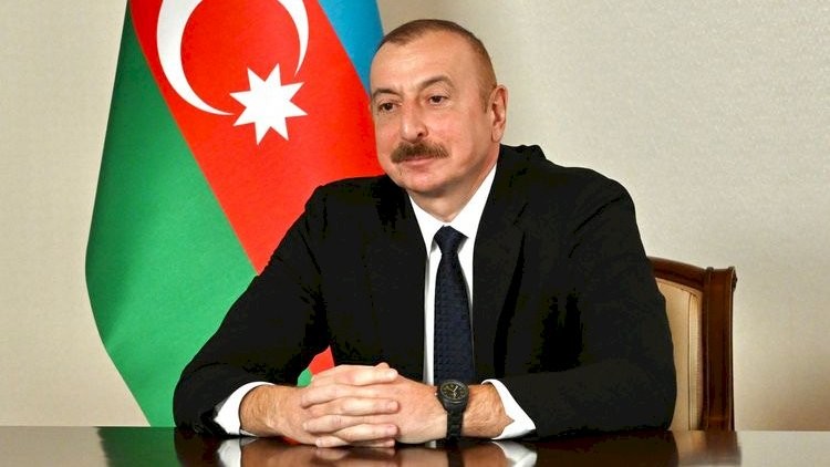 İlham Əliyev Zirvə Toplantısının iştirakçılarına müraciət etdi
