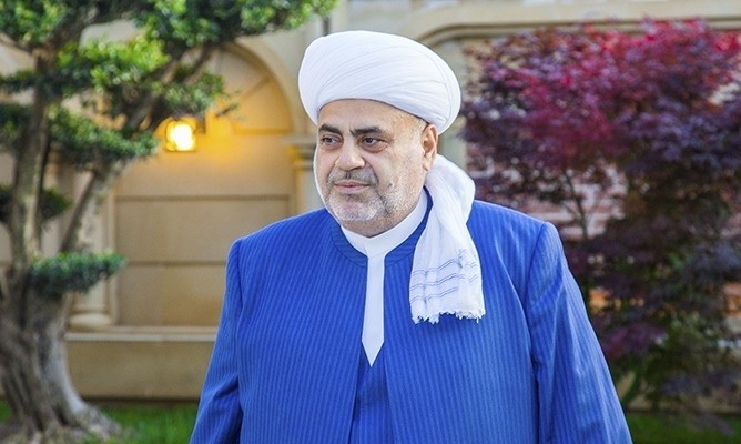 Şeyx məscidlərə nəzarəti itirdi -