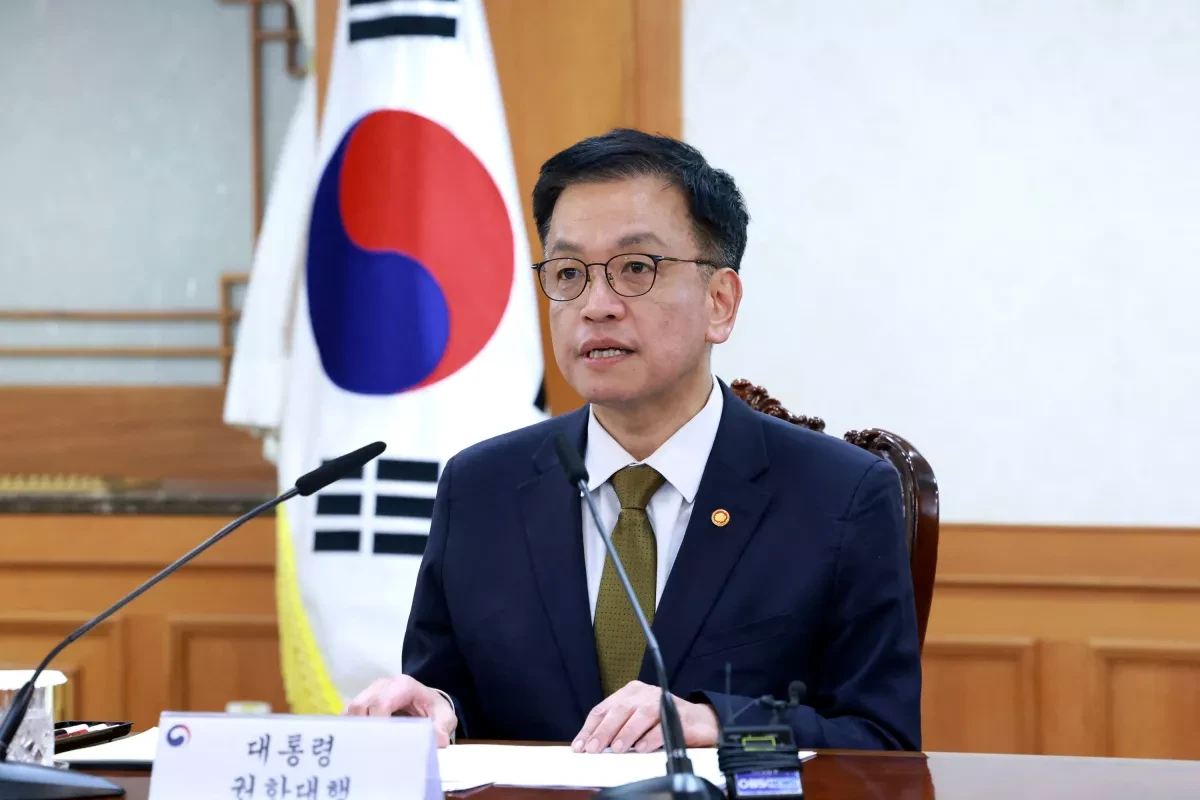South Korean finance minister quits in last-minute move ahead of impeachment