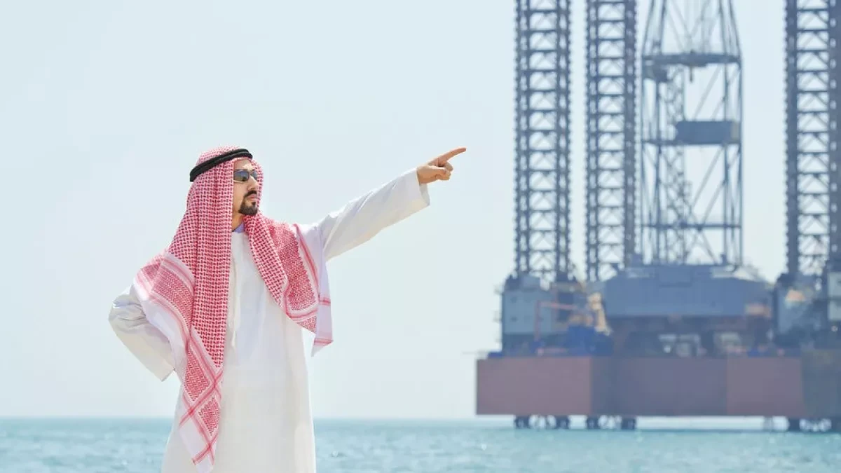 Saudi Arabia raises crude prices for Asia despite OPEC+ output hike