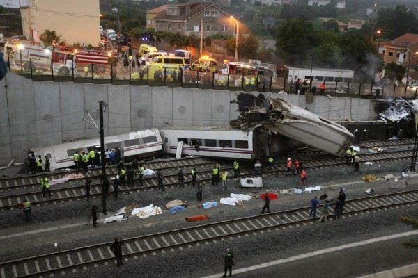 Two trains collide in Romania