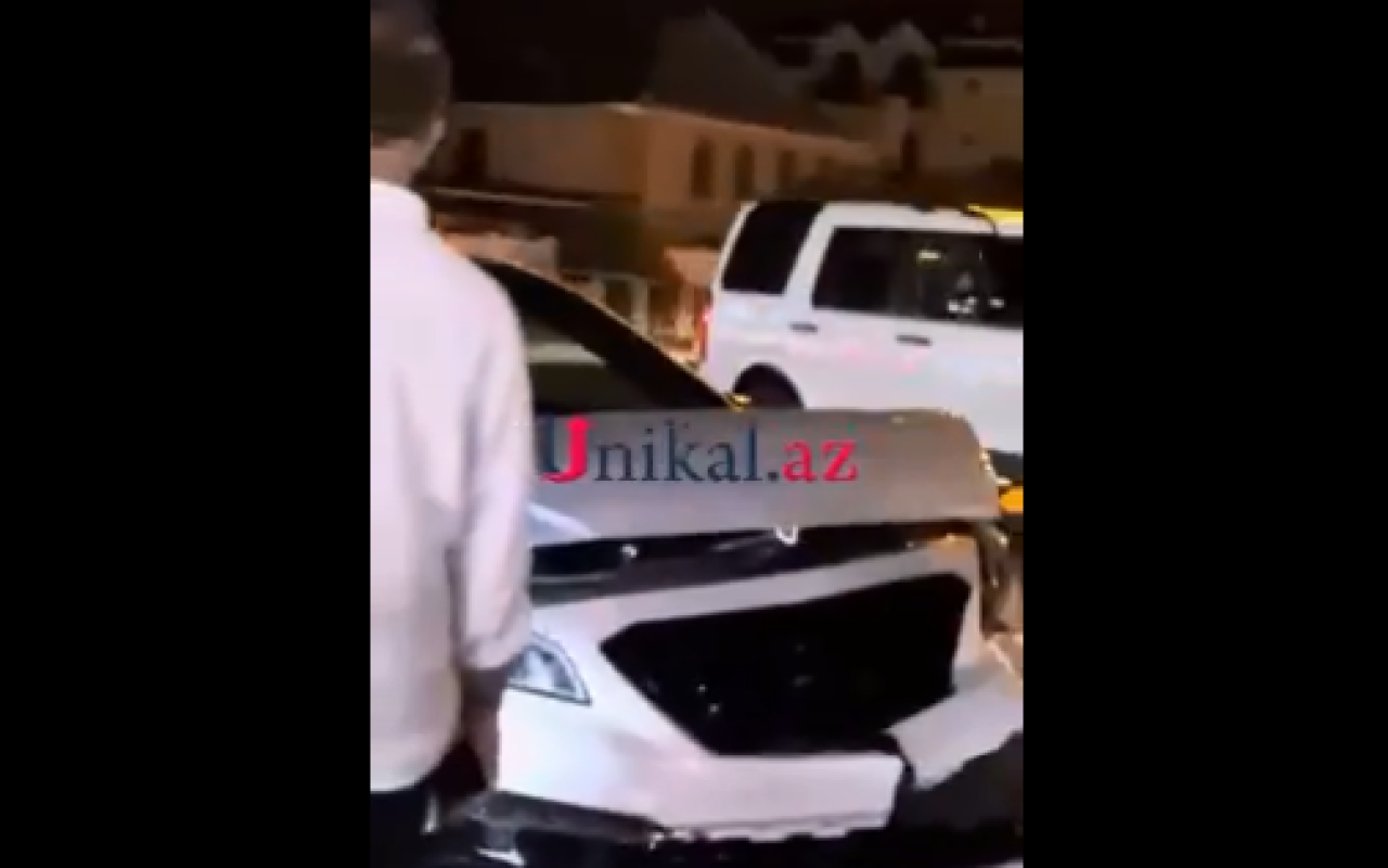 Bakıda "Hyundai Sonata" "Toyota Highlander"ə çırpıldı - VİDEO