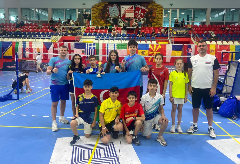 Azerbaijani badminton players claim gold and bronze medals at Serbian tournament