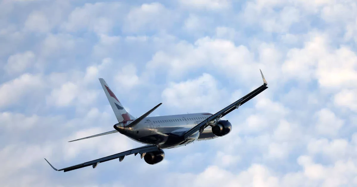Russian passenger plane issues distress signal over Caspian Sea