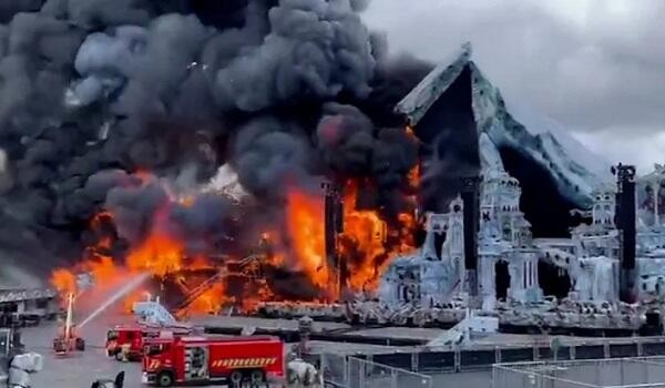 Massive fire damages Tomorrowland main stage - Video