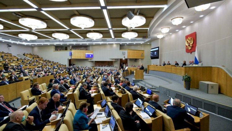 Duma Rusiya-Ermənistan Universitetinə dair sazişi təsdiqlədi